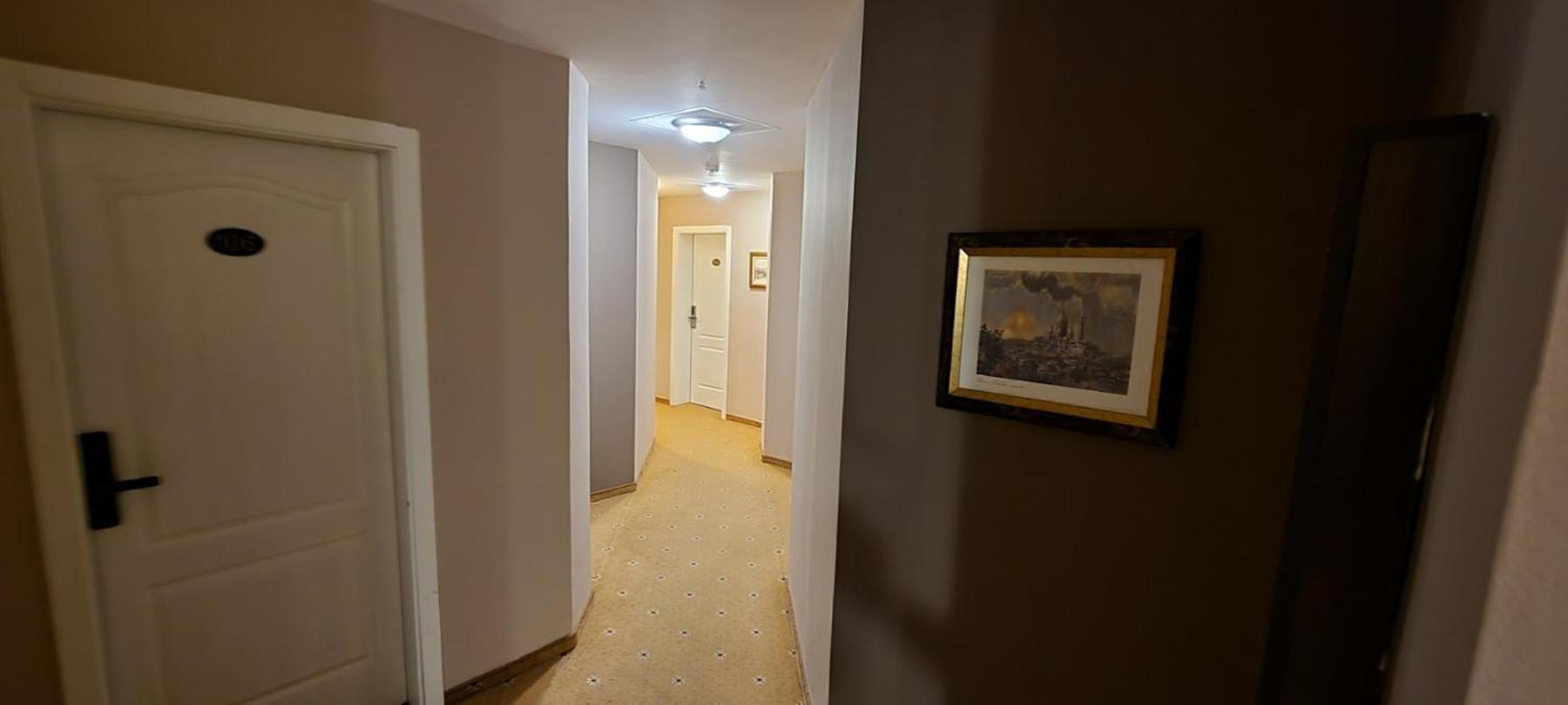 Hotel Bluebell Ohrid Bagian luar foto