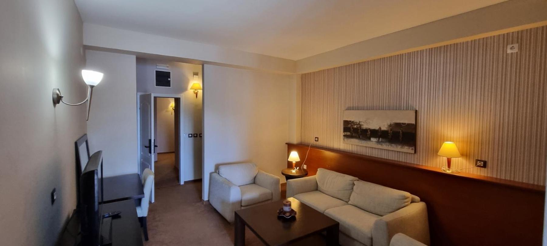 Hotel Bluebell Ohrid Bagian luar foto