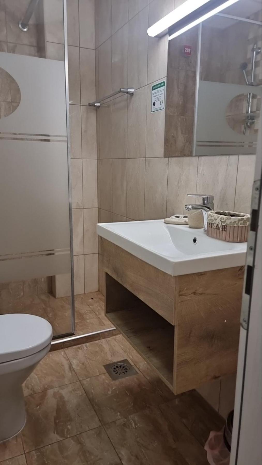 Hotel Bluebell Ohrid Bagian luar foto