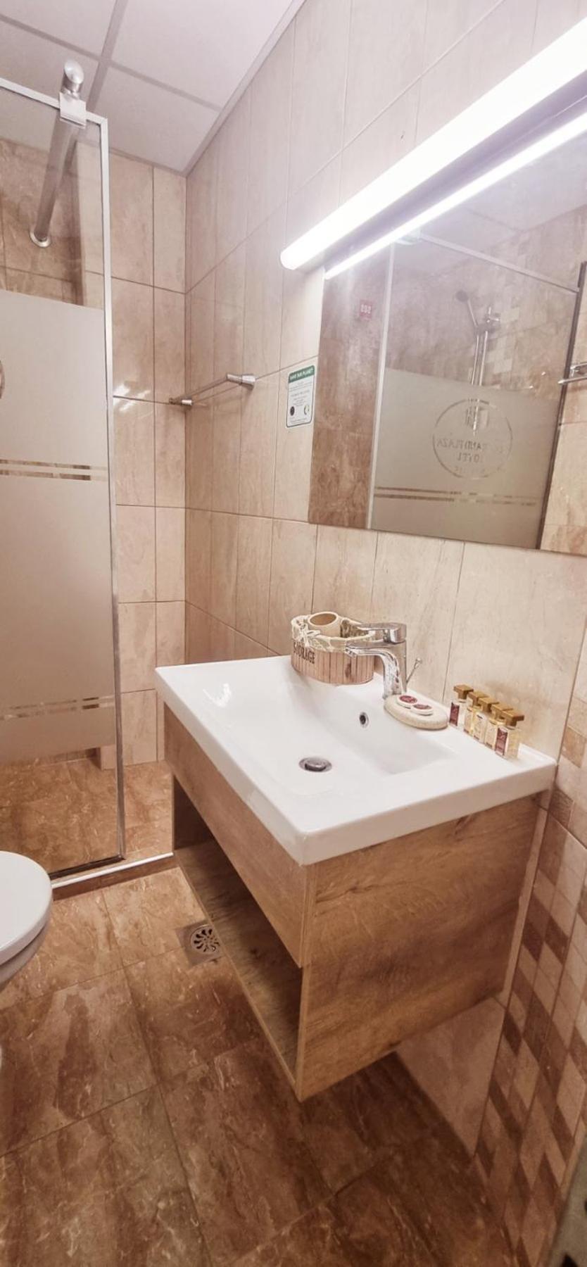 Hotel Bluebell Ohrid Bagian luar foto