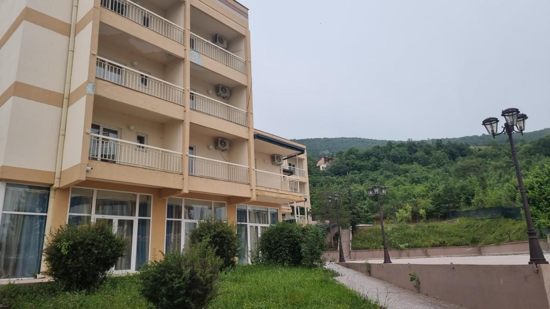 Hotel Bluebell Ohrid Bagian luar foto
