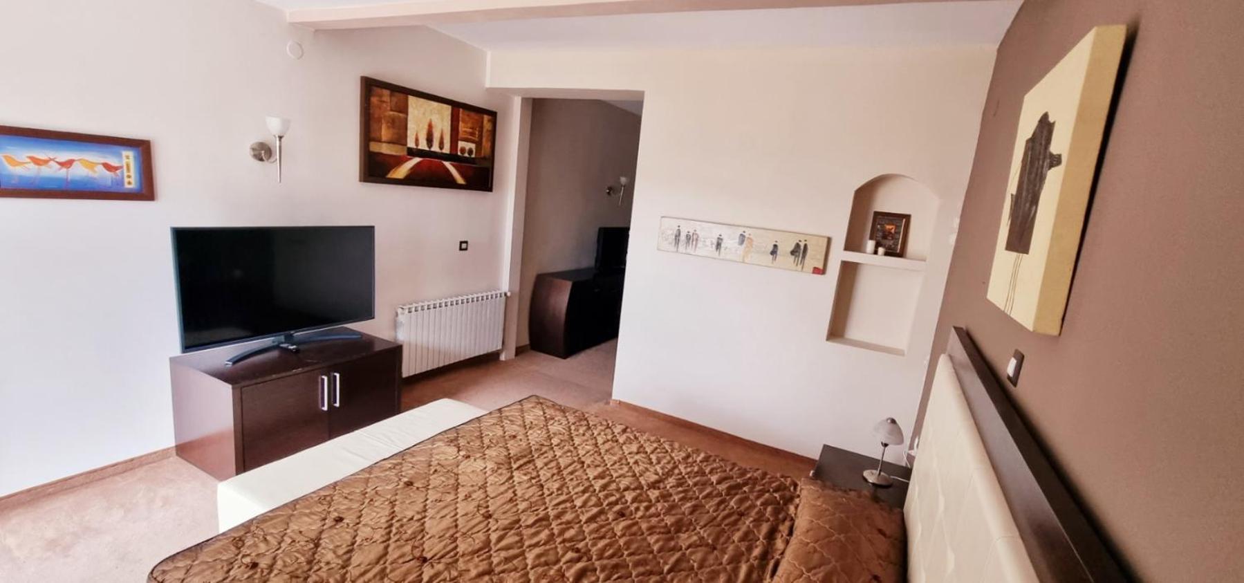 Hotel Bluebell Ohrid Bagian luar foto