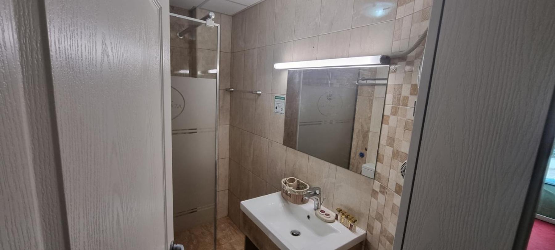 Hotel Bluebell Ohrid Bagian luar foto