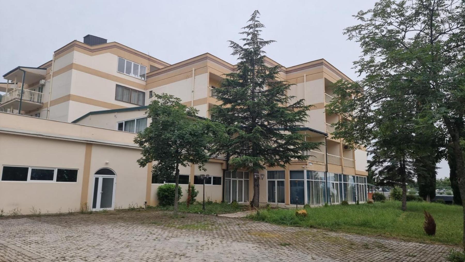 Hotel Bluebell Ohrid Bagian luar foto